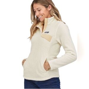 Patagonia Cozy Snap-T Fleece
Pullover Cream White Fuzzy Polartec
Jacket Sz M